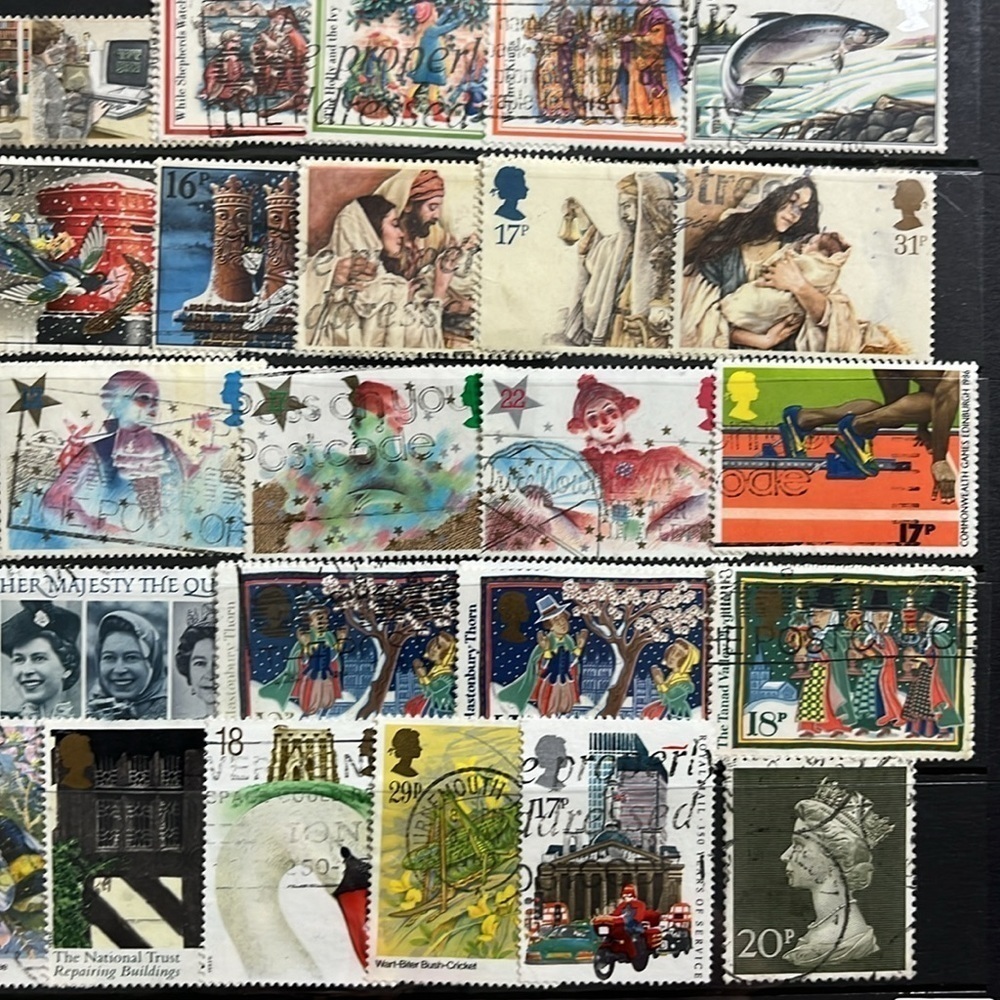 Britain Postage Stamps #11 - Picture 2 of 5